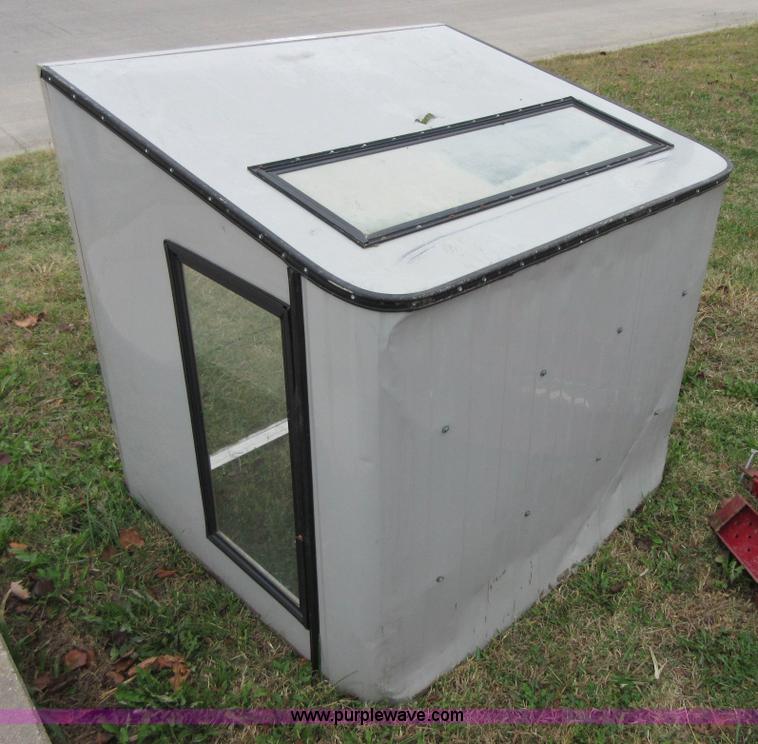 image for item BB9080 Club Car bed louver