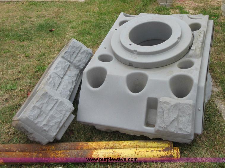 image for item BB9082 (2) hartman water fountains