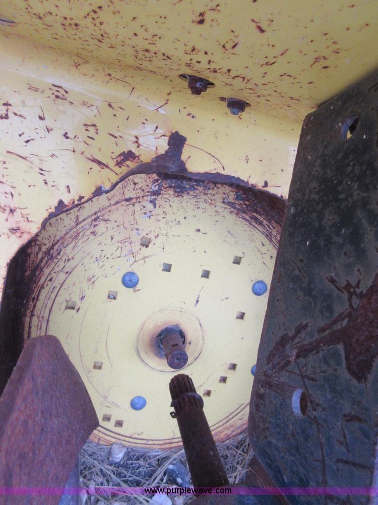 image for item BB9086 (2) John Deere 47 snowblowers