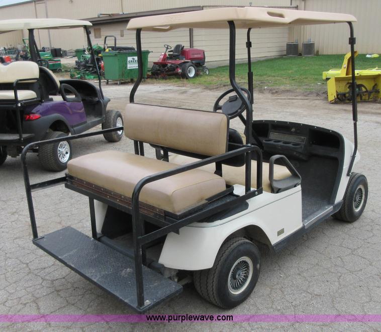 image for item BB9089 2003 EZ GO golf cart