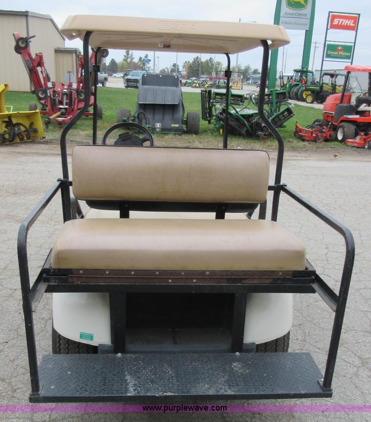 image for item BB9089 2003 EZ GO golf cart