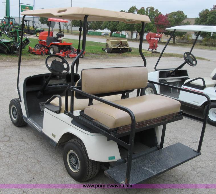 image for item BB9089 2003 EZ GO golf cart