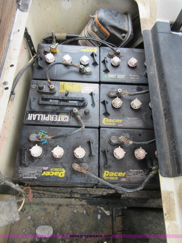 image for item BB9089 2003 EZ GO golf cart