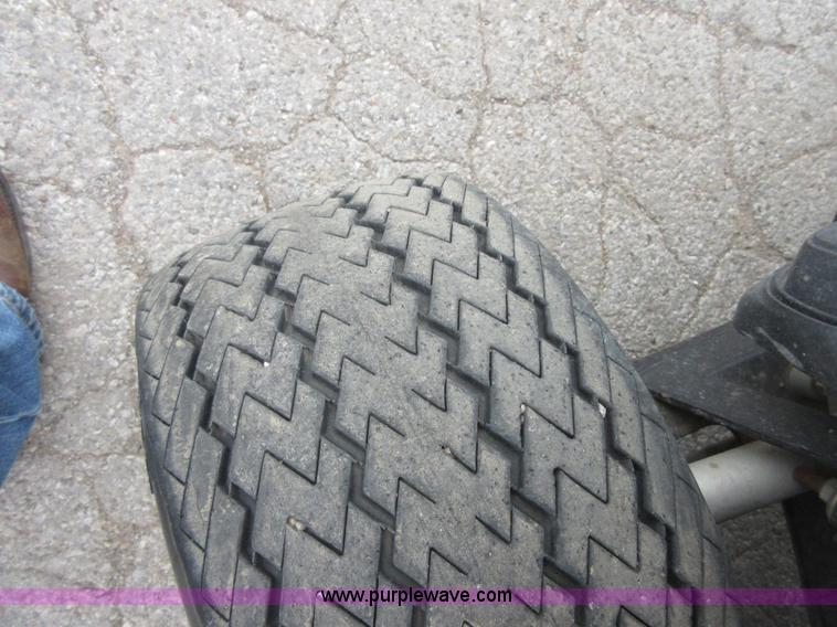 image for item BB9089 2003 EZ GO golf cart