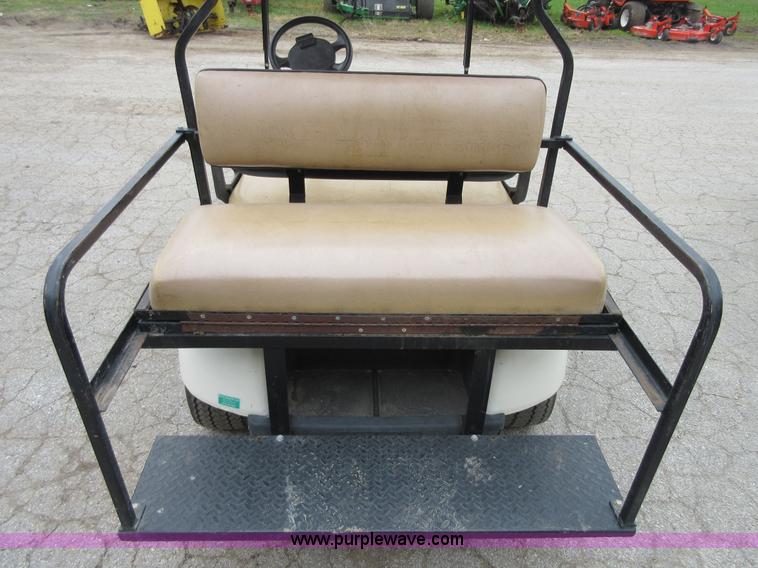 image for item BB9089 2003 EZ GO golf cart
