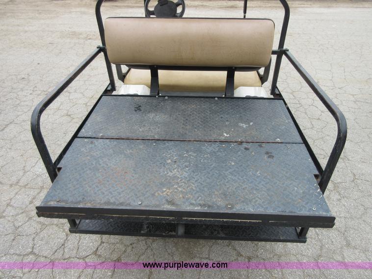 image for item BB9089 2003 EZ GO golf cart
