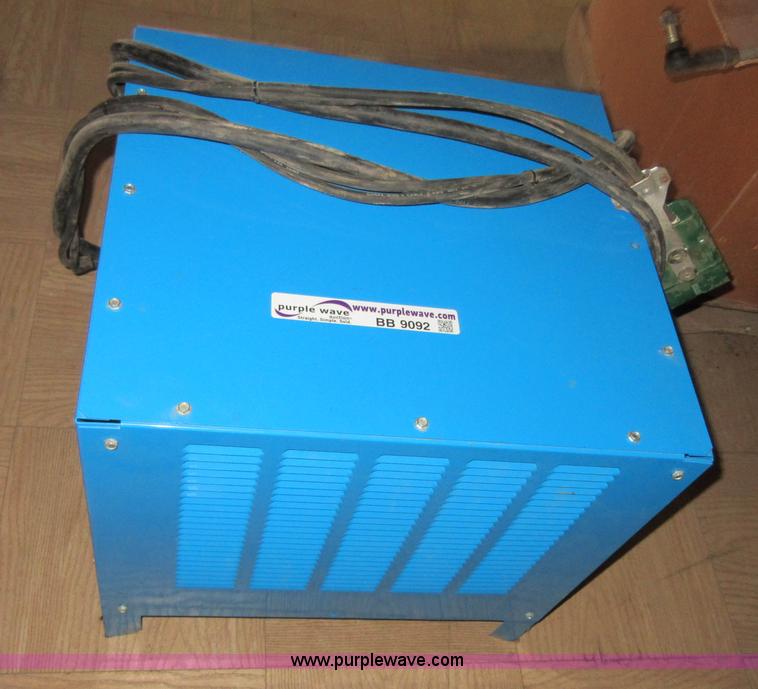 image for item BB9092 Zev 15510 Cushman battery charger