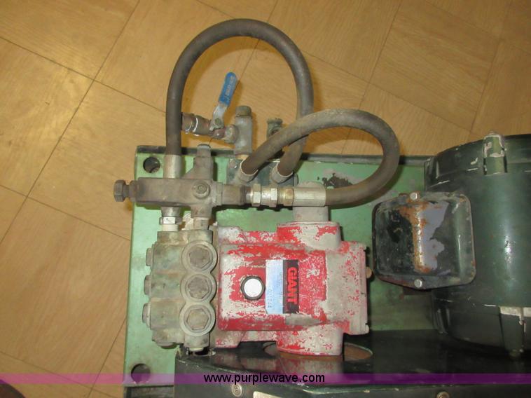 image for item BB9093 Magnum Industries pump