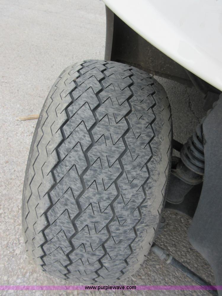 image for item BB9094 2012 EZ GO RXV golf cart