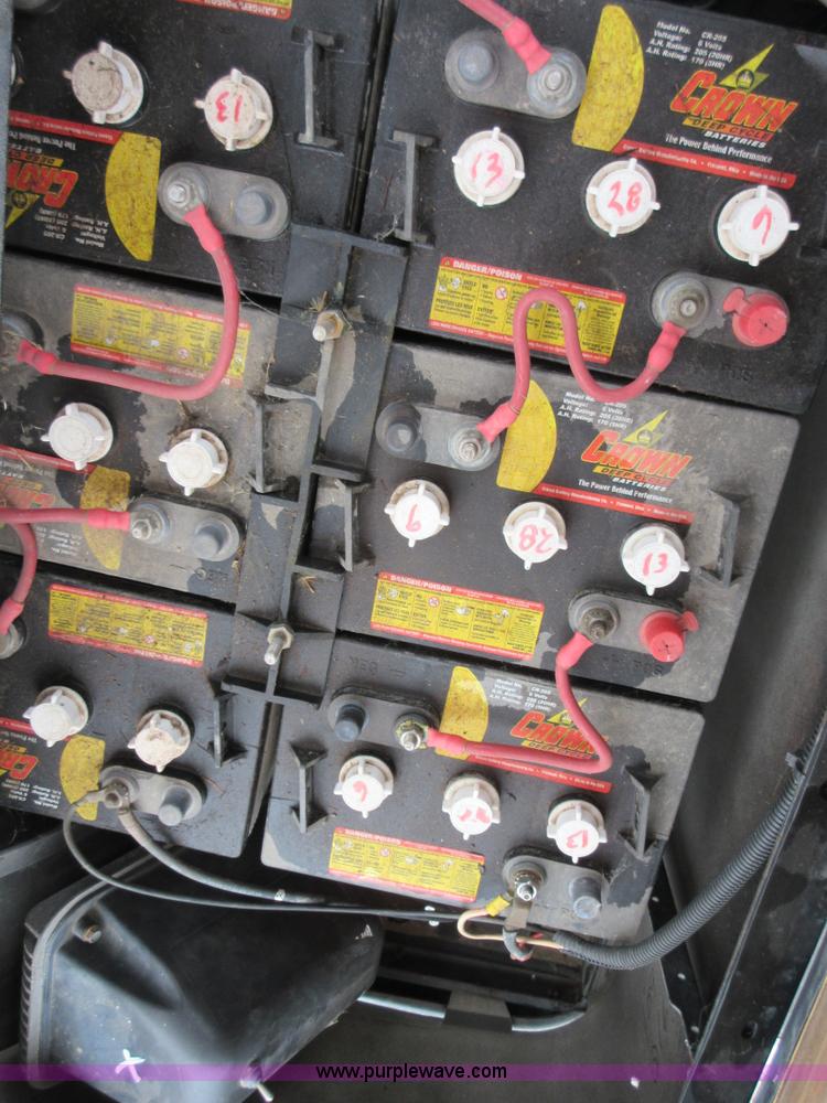 image for item BB9095 2003 EZ GO golf cart