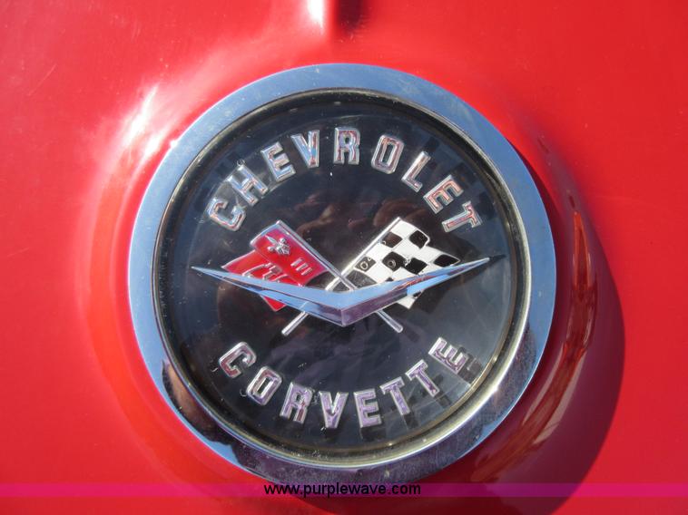 image for item BB9096 1962 Chevrolet Corvette convertible