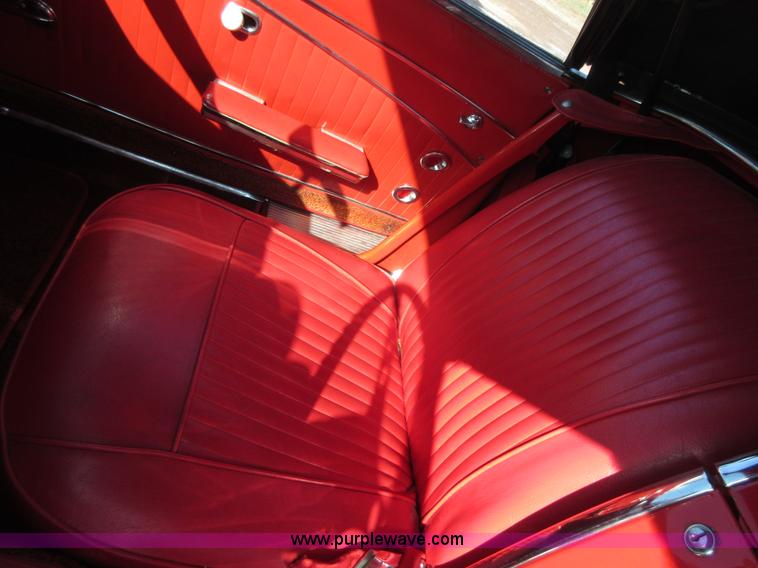 image for item BB9096 1962 Chevrolet Corvette convertible