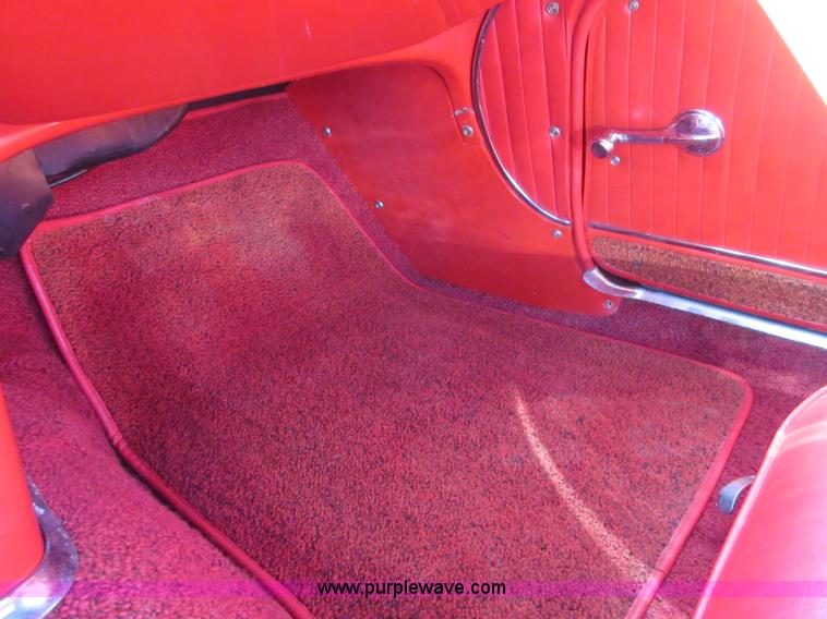 image for item BB9096 1962 Chevrolet Corvette convertible