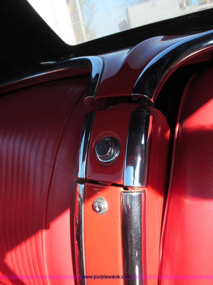 image for item BB9096 1962 Chevrolet Corvette convertible