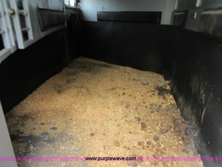 image for item BB9099 1996 Titan 2H1197 livestock trailer