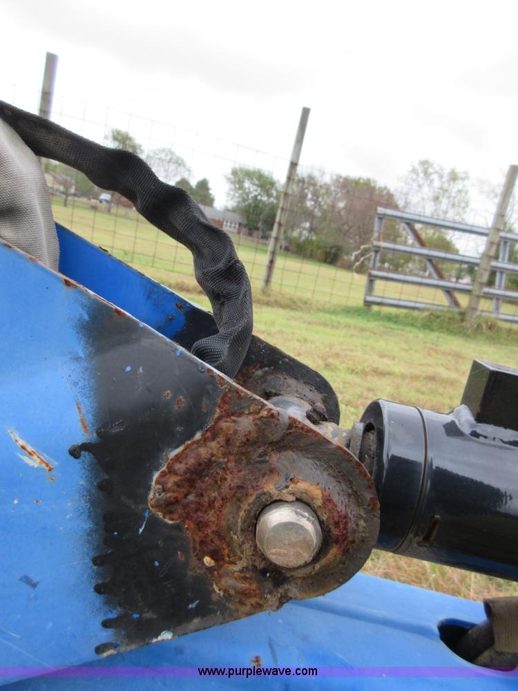 image for item BB9100 12" backhoe bucket