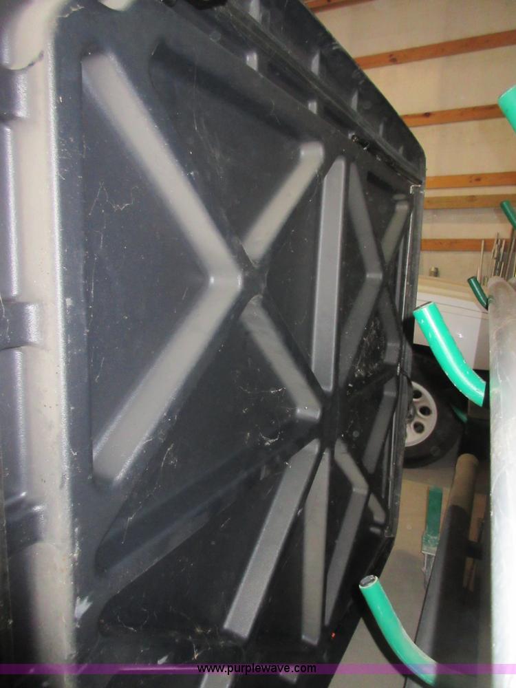 image for item BB9104 Unbercover 402781 truck bed cover