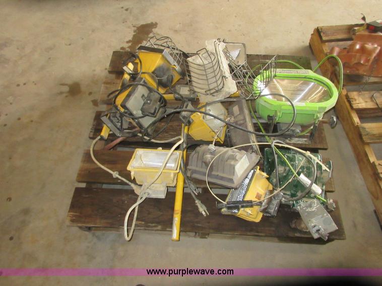 image for item BB9107 Robot Toolz laser plumb