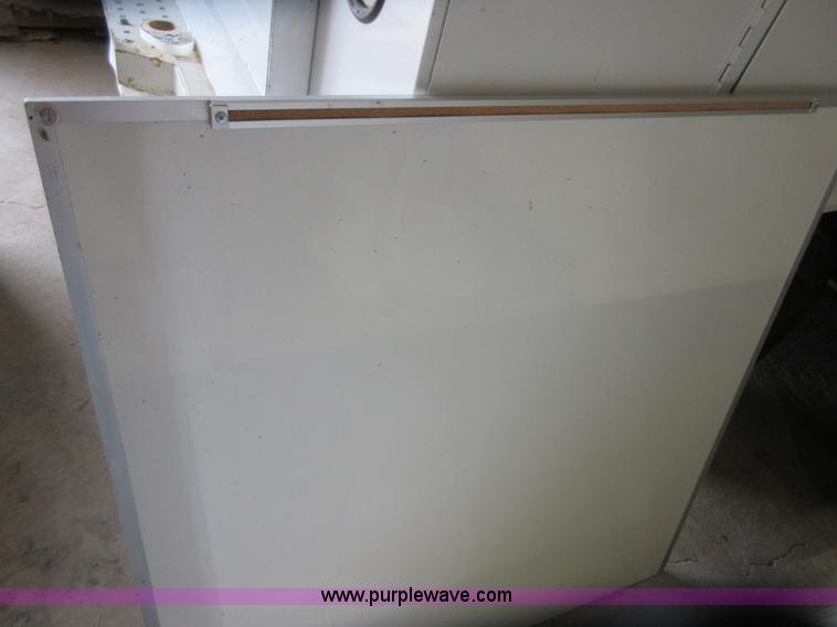 image for item BB9107 Robot Toolz laser plumb