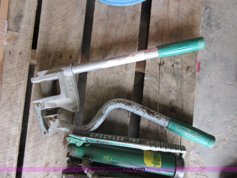 image for item BB9108 Greenlee 767 hydraulic pumps