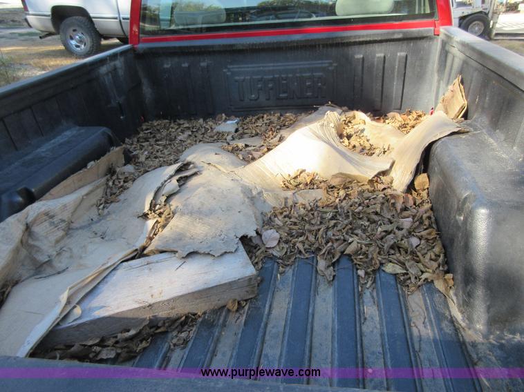 image for item BB9117 2000 Chevrolet Silverado 1500 Ext. Cab pickup truck