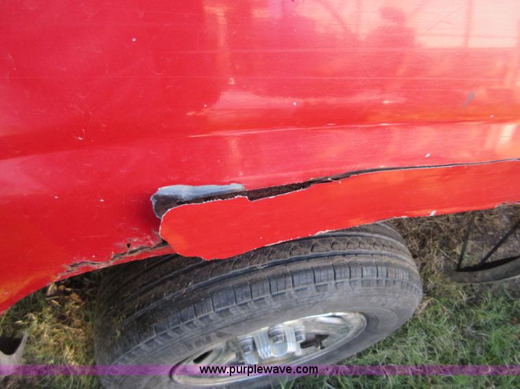 image for item BB9117 2000 Chevrolet Silverado 1500 Ext. Cab pickup truck