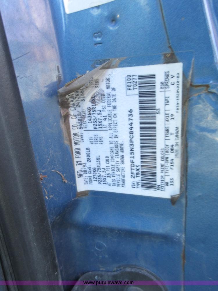 image for item BB9120 1993 Ford F150 pickup truck