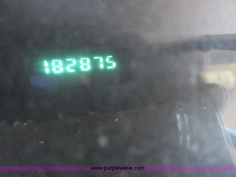 image for item BB9121 2000 Dodge Dakota Quad Cab pickup truck