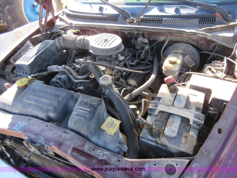 image for item BB9121 2000 Dodge Dakota Quad Cab pickup truck