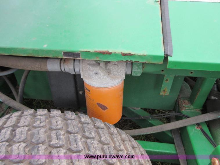 image for item BB9229 John Deere 365 hydraulic reel mower