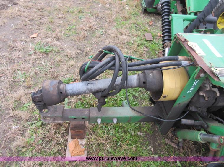 image for item BB9229 John Deere 365 hydraulic reel mower