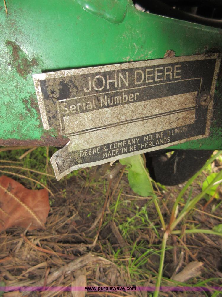 image for item BB9229 John Deere 365 hydraulic reel mower