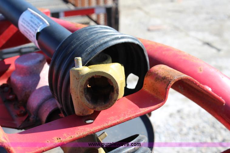 image for item BB9251 Cosmo 500 spreader