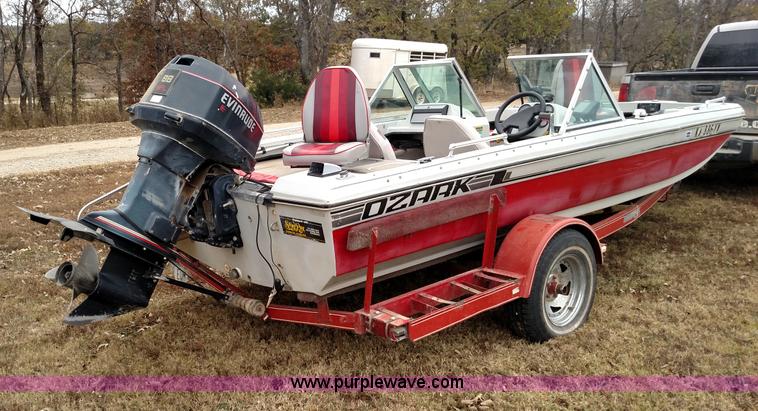 image for item BC9156 1986 Ozark boat