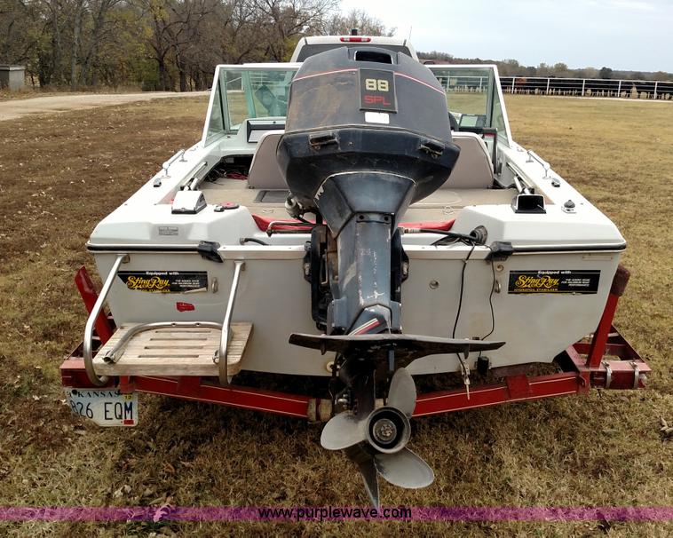 image for item BC9156 1986 Ozark boat