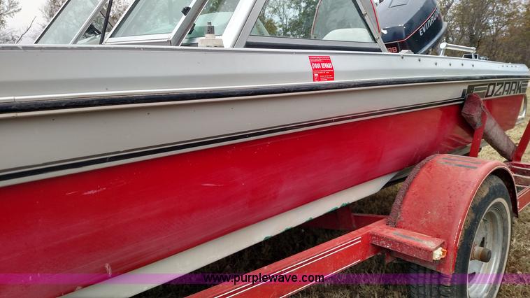image for item BC9156 1986 Ozark boat
