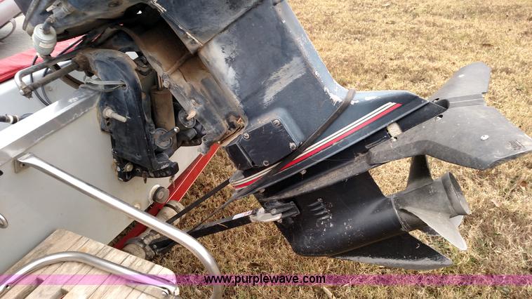 image for item BC9156 1986 Ozark boat