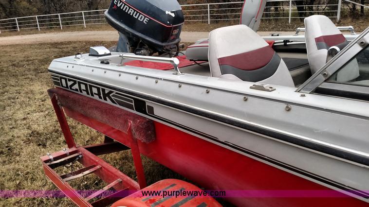 image for item BC9156 1986 Ozark boat