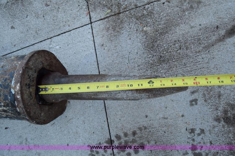 image for item BL9823 Bobcat HB980 hydraulic skid steer concrete breaker