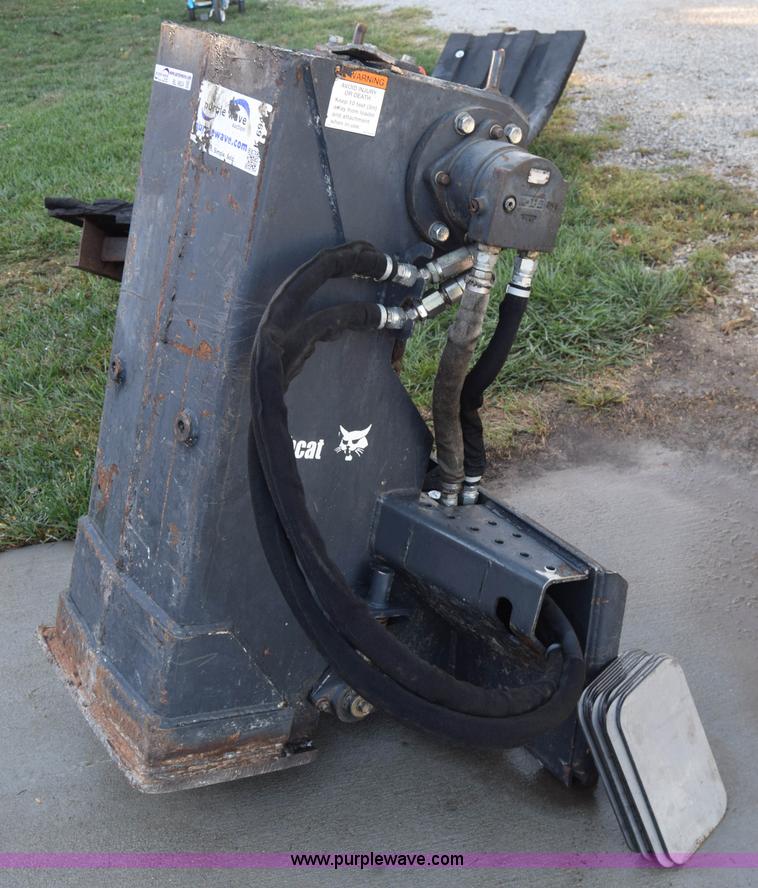 Bobcat skid steer drop hammer in Hesston, KS Item BL9824 sold