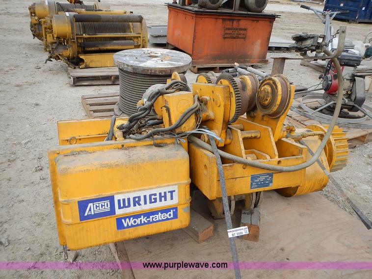 Acco crane hoist in Fredonia, KS Item BT9500 sold Purple Wave