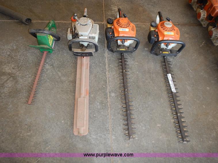 image for item BT9526 (4) assorted hedge trimmers