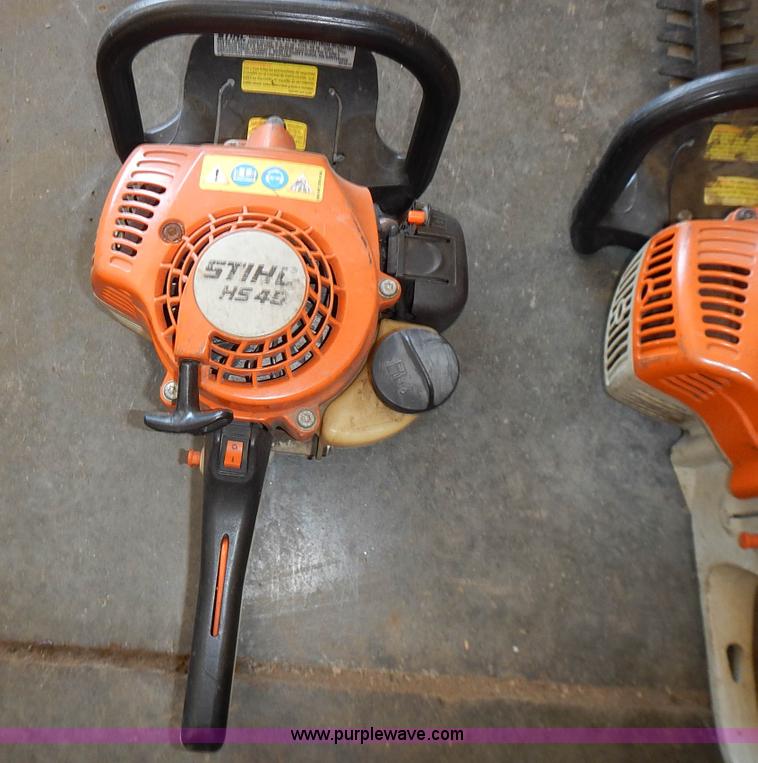 image for item BT9526 (4) assorted hedge trimmers