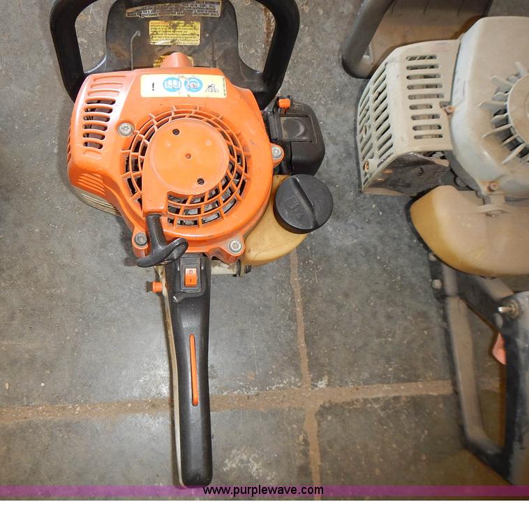 image for item BT9526 (4) assorted hedge trimmers