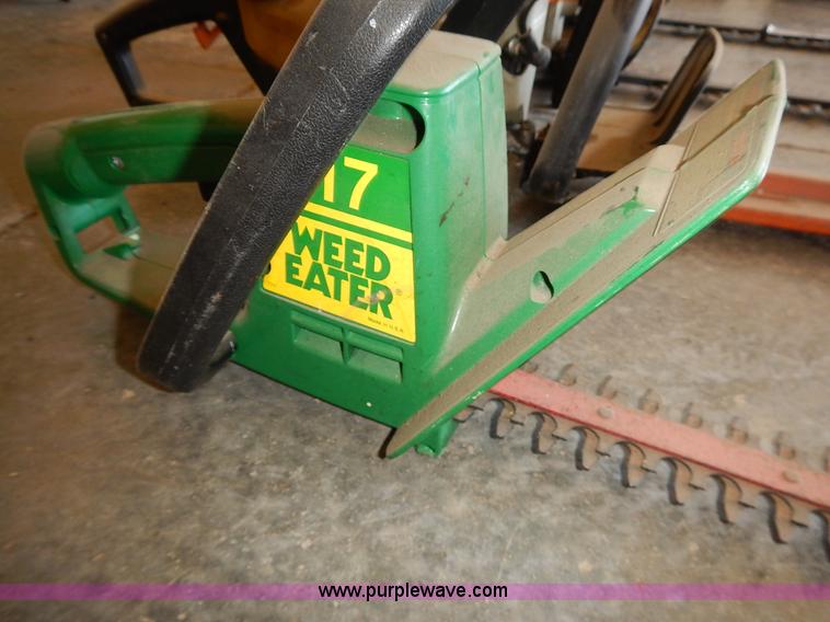 image for item BT9526 (4) assorted hedge trimmers