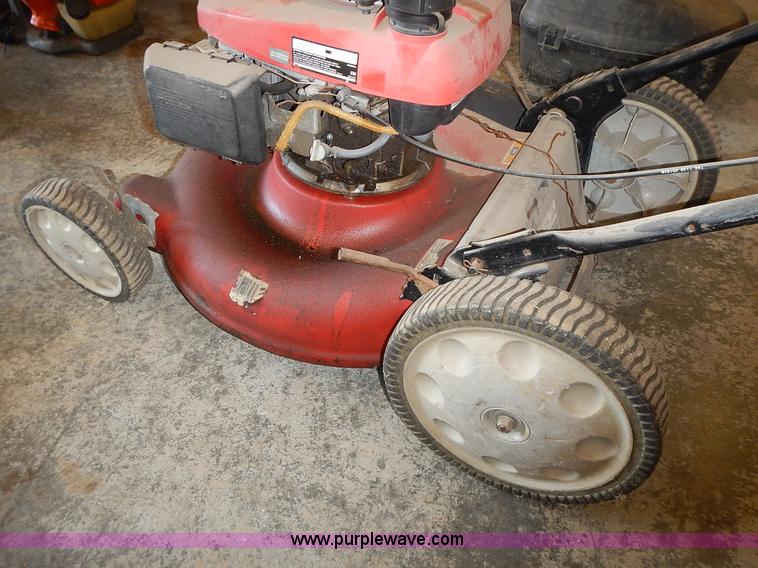 image for item BT9529 Assorted equipment