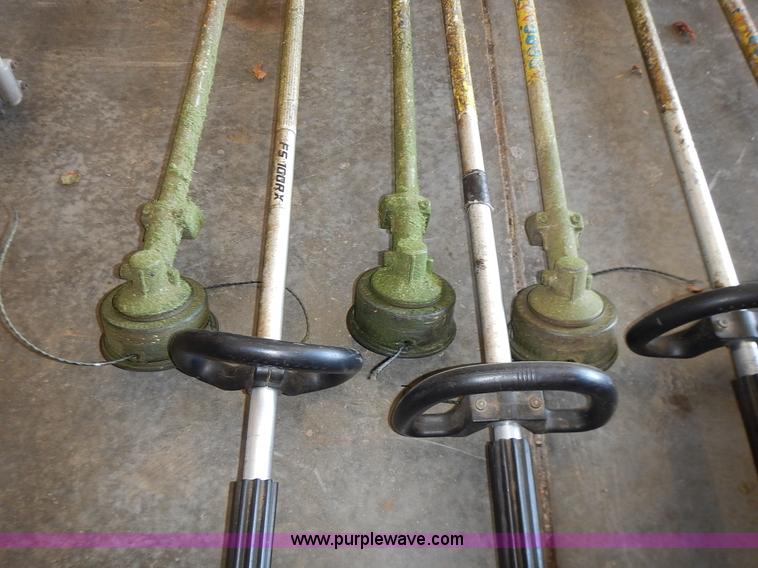 image for item BT9531 Assorted lawn and garden equipment