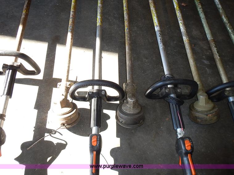 image for item BT9531 Assorted lawn and garden equipment