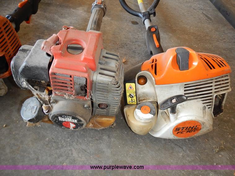 image for item BT9531 Assorted lawn and garden equipment