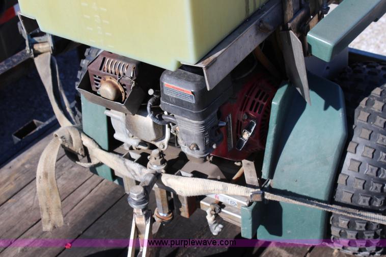 image for item BT9532 Permagreen self-propelled lawn spreader